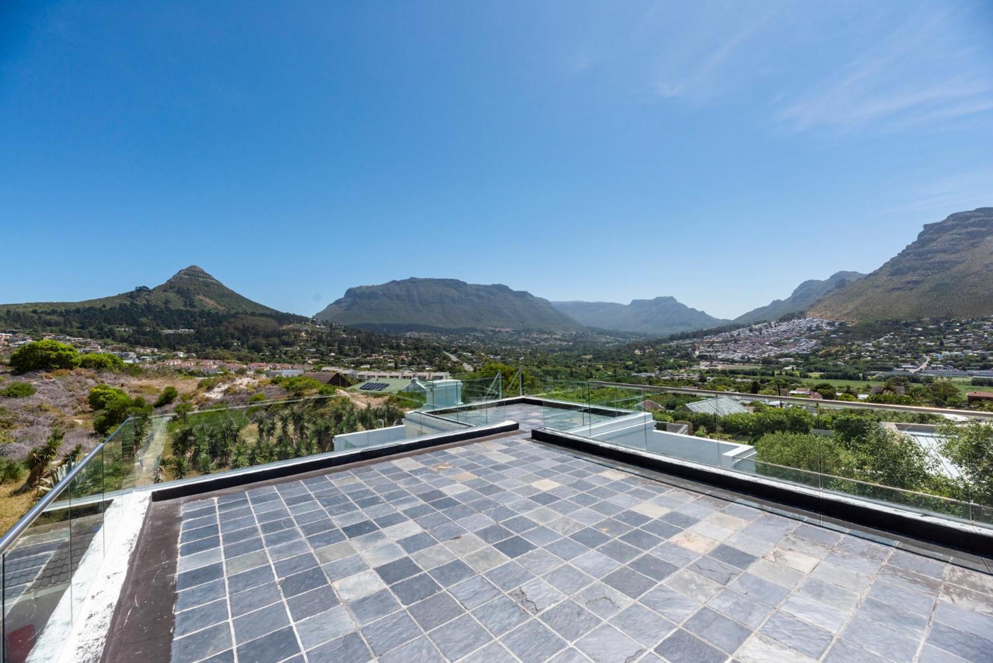 Bed And Breakfast Villa Livadia Cape Town Exterior photo